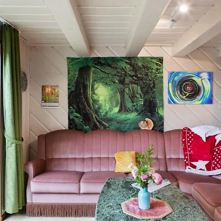 Semesterbostad Waldhaus St Wendelin *